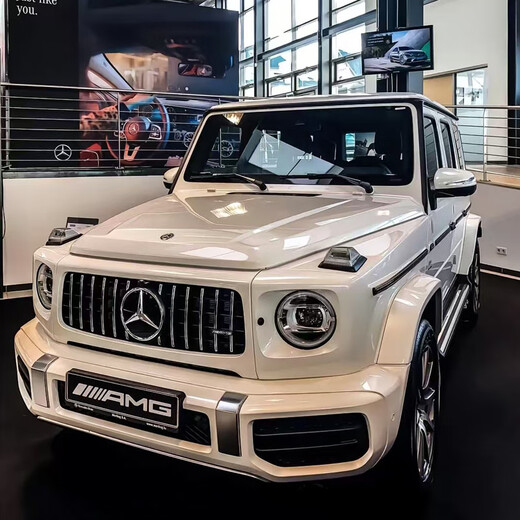 Cool Sun Mercedes-Benz Big G children's electric car four-wheel mobile charging toy car can sit two children with remote control car painted black + explosion-proof wheels + leather seats + four-wheel drive four-wheel drive