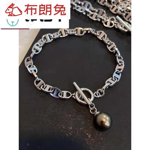Brown Rabbit Pig Nose Necklace Black Pearl Sweater Chain Round Highlight Pendant Lock Necklace 11-12mm