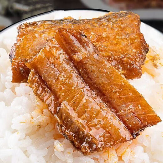 Spicy five-spice canned hairtail fish 150g can to satisfy cravings, ready-to-eat seafood hairtail with rice, seafood cooked noodles snack, 1 can of canned hairtail fish (five-spice)