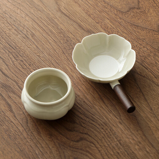 Jinpan Ceramic Tea Strainer Tea Filter Full Porcelain Hole Integrated Tea Strainer Ultra-fine Tea Filter Tea Separator Fair Cup High-end Filter Vegetable Gray Ceramic Tea Strainer Two-piece Set