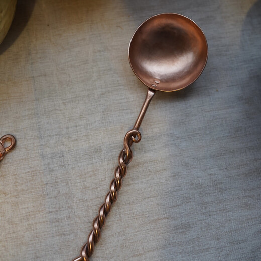 Shuangshan (SHIMOYAMA) handmade Japanese brass rice spoon household spoon coffee spoon dessert spoon watermelon spoon copper spoon Korean style copper spoon head copper handle