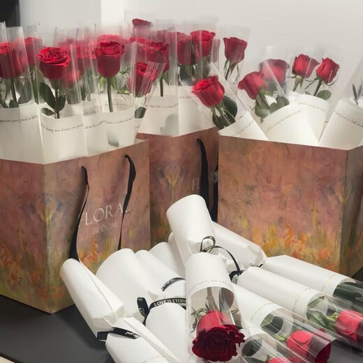 Flowers intra-city express red rose bouquet to express love to girlfriend, proposal gift bouquet for wife, wedding anniversary flowers, minimum 30 pieces, single package of red roses