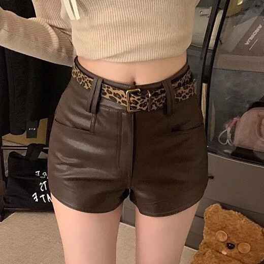 Miao Yijia Shorts Women's Outerwear Hot Pants Leather Pants 2025 New Autumn and Winter A-line High Waist Slim Fit Pants Little People Versatile Brown Hot Girl Casual PU Leather Shorts + Leopard Print Belt M (Recommended weight is about 100-110 Jin Jin is equal to 0.5 kg)
