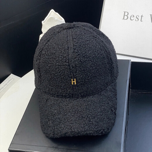 Высококачественная осенне-зимняя бейсболка для женщин с новой вышивкой букв, модная и универсальная, теплая и привлекающая внимание маленькая кепка для мужчин, кремово-белого цвета, один размер подходит всем (55-59 см).