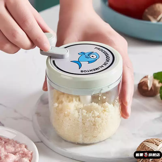 Yusenyi hand-operated garlic masher, manual garlic press, small garlic masher, garlic masher, garlic mincer, green carving (stainless steel boy) 400ml, three blades 400ml