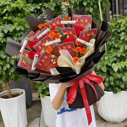 Dream Elf Flowers In-city Express Internet Celebrity Creative Scratch-Off Lottery Snacks Bouquets for Memorial Day Birthday Gifts for Elders 6 Lottery Tickets with a Face Value of 2 Yuan and a Face Value of 10 Yuan 10 Scratch-off Lottery Tickets with 6 Red Roses