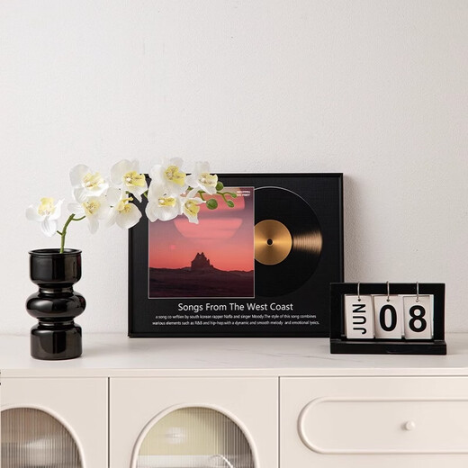 Yunya medieval desktop entrance hall art ornaments vinyl record paintings light luxury niche home TV cabinet wine cabinet soft decorations blue ocean ornaments combination four-piece set A