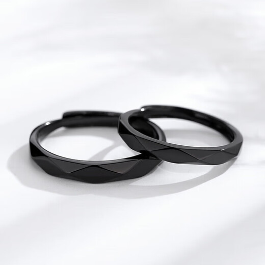 DR black and white rhombus couple rings, a pair of versatile light luxury simple rings, fashionable Korean Valentine's Day gift, women's black