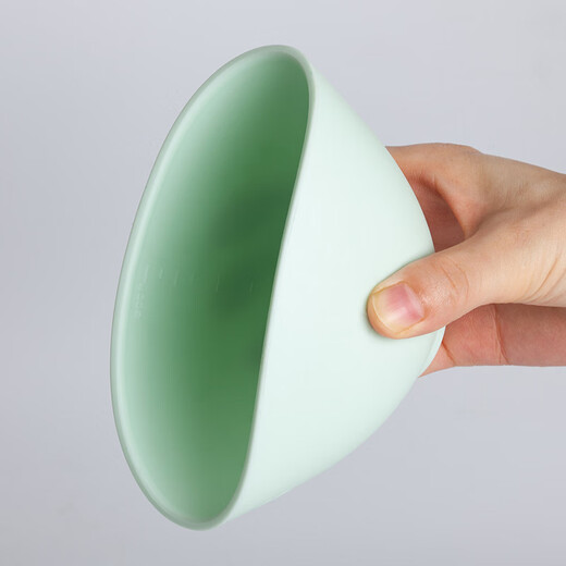 UHC facial mask mixing bowl set 2-piece set facial mask brush stirring stick soft silicone bowl makeup tools for skin management green bowl + green trumpet stick 1 piece