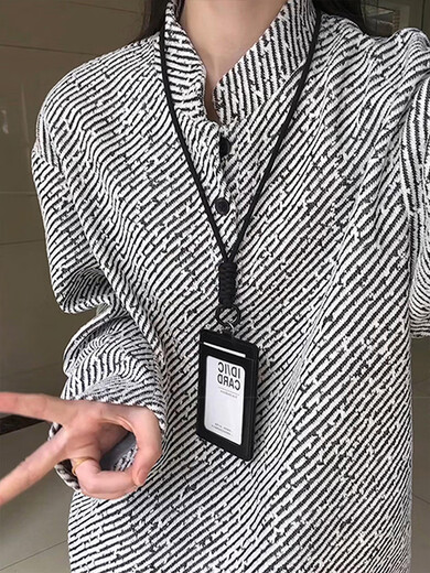 Black and white striped long-sleeved POLO shirt for men in autumn, heavyweight lazy high-end Henry collar sweatshirt with base layer white, upgraded style M