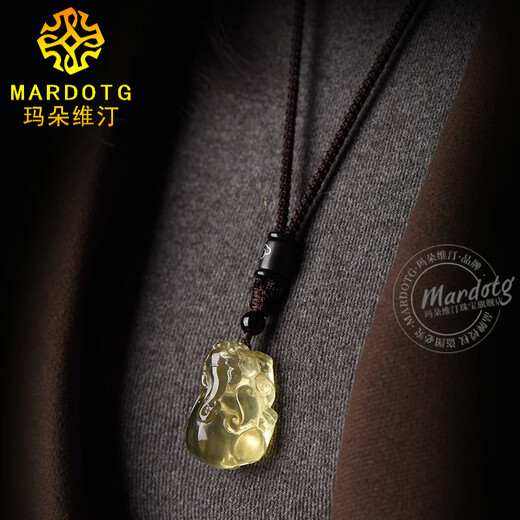 MARDOTG citrine Pixiu pendant for men and women necklace Overlord Pixiu birth year amulet pendant gift