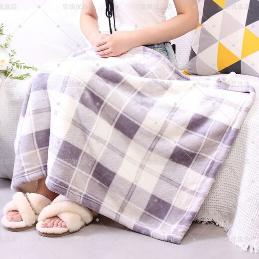 Wheelchair leg-covering small blanket, thickened flannel blanket, baby and children's lunch break, office and class multi-purpose thin blanket, extra thick coffee color