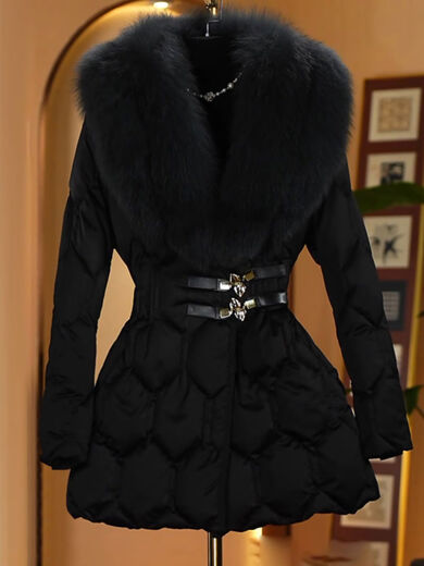 Xiaohongshu's popular Pinghu down jacket for women 2025 new winter Jiujiang brand popular this year for small people with fur black ready-made big fur collar, thickened and warm M M85-105Jin Jin is equal to 0.5 kg