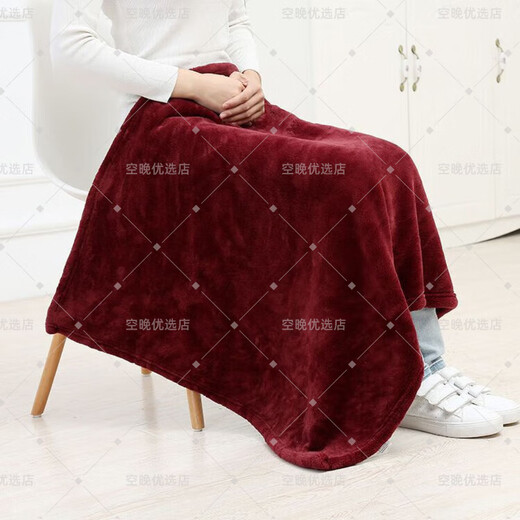 Wheelchair leg-covering small blanket, thickened flannel blanket, baby and children's lunch break, office and class multi-purpose thin blanket, extra thick coffee color