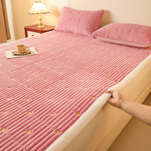 CARTELO crocodile (CARTELO) Class A baby velvet embroidered quilted mattress cushion home bedroom mattress plus velvet thickened cushion 2025 new style Xiongxiong-bean paste powder 150*200cm single mattress + pillowcase pair