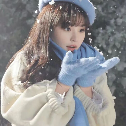 Yu Yaman Blue Scarf Gloves Winter Women's 2025 New Windproof, Antifreeze Warm Scarf, High-end Smog Blue Harbin Light Blue Gloves + Smog Blue Scarf Travel Two-piece Set