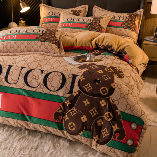 Fantasy big-brand baby velvet four-piece winter milk velvet quilt cover, coral velvet bedding, French velvet sheets, winter trendy brand bear bed sheet, suitable for 1.5m bed, recommended to match 200x230c