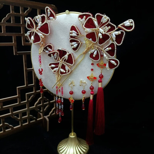 New super fairy bride's dressing gown toasting headdress new Chinese style dressing gown headdress red high-end velvet flower set wedding dress dressing gown hair fork set