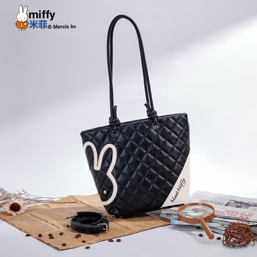 Miffy ring tote bag, fashionable and versatile handbag, high-end bucket bag, birthday gift with zipper, black with white small size