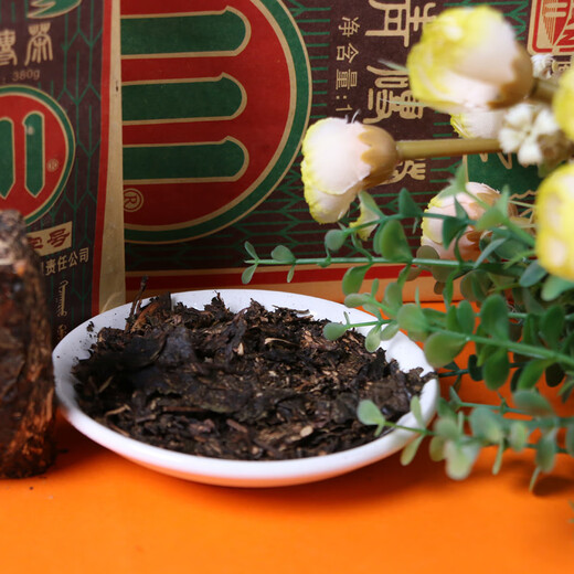 Zhaoliqiao (ZHAOLIQIAO) Inner Mongolia Brick Tea Hubei Zhaoliqiao Yangloudongchuan Brand 1500g Boiled Randomly