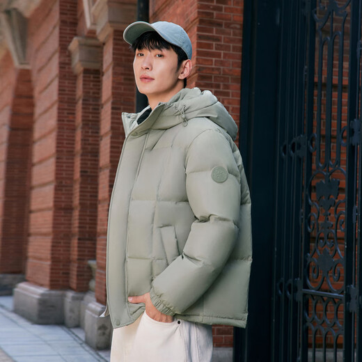 雪中飞2025秋新款男士短款连帽羽绒服商务休闲时尚加厚保暖抗寒