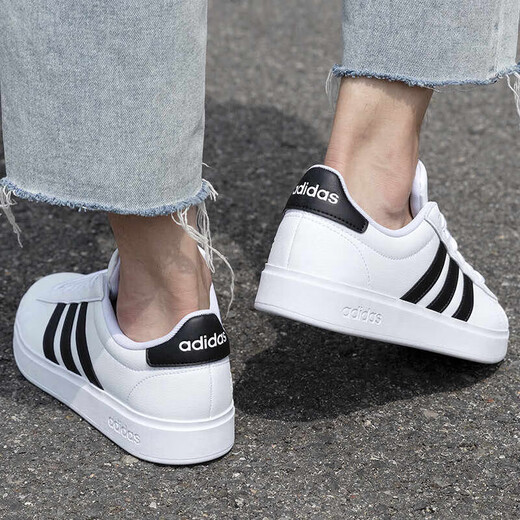 Adidas casual shoes for men and women 2025 autumn and winter new sports shoes GRAND COURT 2.0 low-top sneakers GW9195 white/black 40
