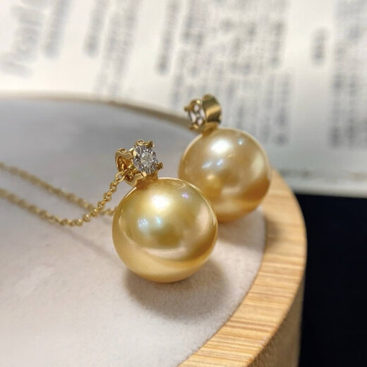 Princess Pearl Diana Pendant Necklace South Sea Gold Beads 18 Pendant Rich Gold Natural Perfect Round Highlight Collarbone 10mm Small and Cute