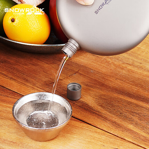 SNOW ROCK Pure Titanium Wine Bottle Frosted Portable Wine Bottle Fresh-keeping Wine Bottle Antibacterial Kettle Outdoor Titanium Kettle Travel Wine Bottle 180ml Double-sided Convex Wine Bottle_Free Funnel-Sandblasting