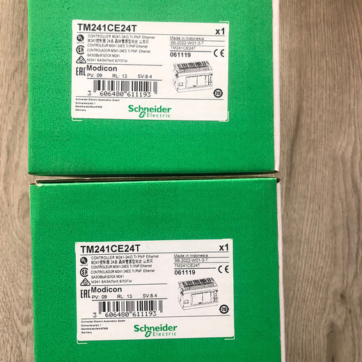 Schneider TM241C24T TM241CE24T TM241CE40T TM241CEC24T Programming Control TM241CEC24T