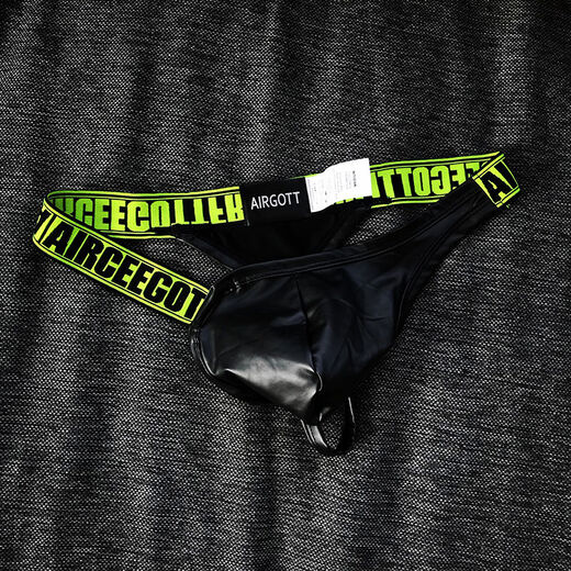 Thong men's sexy low-waist buttocks tight thin personalized Japanese single-butt imitation leather underwear for men black M