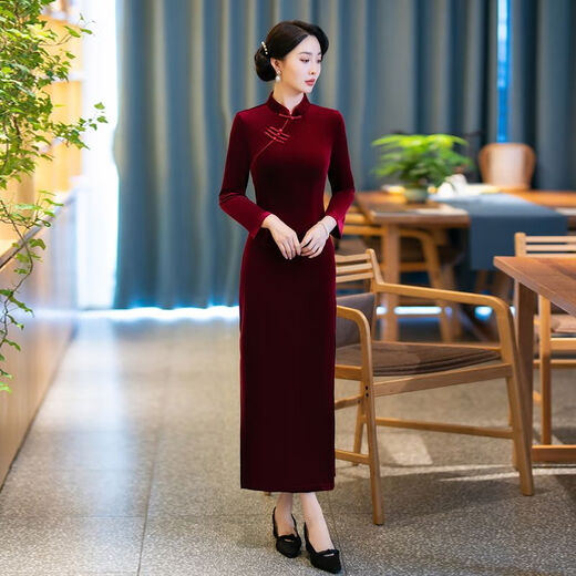 Pierre Cardin autumn and winter new velvet plus velvet cheongsam for women Chinese style retro slim slim long cheongsam dress for women black plus velvet thickened XL recommended 110-120Jin Jin equals 0.5 kg