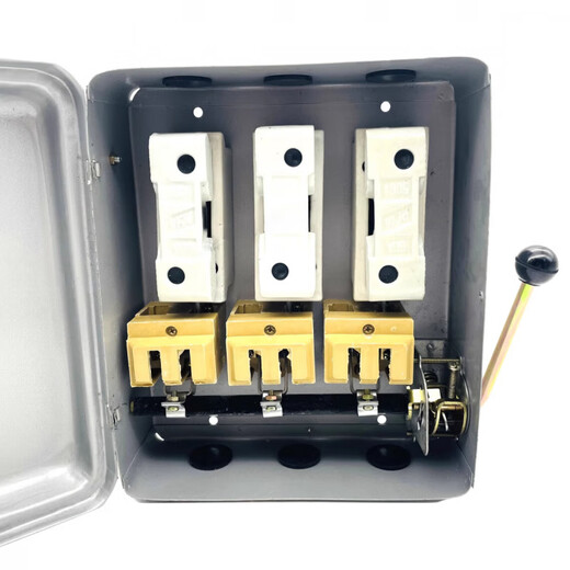 Closed three-phase iron shell load switch HH4-15A/3