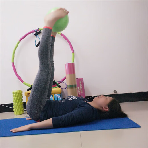 Blue Song frosted surface explosion-proof small mini yoga ball 25cm straw ball Pilates ball inflatable gymnastics sky blue