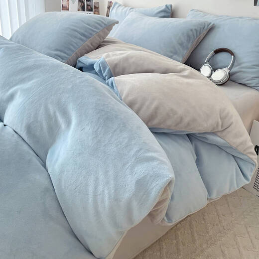 Fantasy winter coral milk velvet duvet cover single piece double-sided thickened flannel duvet cover winter dormitory single plush quilt baby blue + light gray double-sided warm velvet delicate and warm 180x220cm milk velvet duvet cover single piece