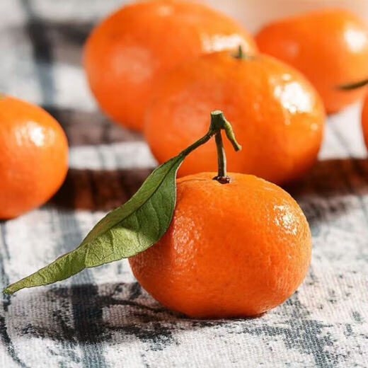 Authentic Guangxi sugar orange burst sweet thin-skinned sugar orange seasonal fresh sweet oranges with box 10Jin Jin equal to 0.5kg packed