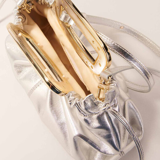 Maje2025 Spring and Summer Women's French Fashion Silver Sheep Leather Removable Shoulder Strap Drawstring Back Handbag Clutch Silver TU