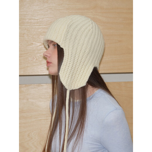 Shangxuan wool knitted warm ear protection woolen hat for women with rope and ghostly feeling flying hat winter new style rice camel