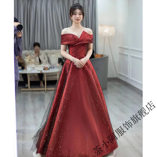 Tea Xiao A Satin Toast Wear Bridal Light Wedding Dress Red One Shoulder Engagement Appreciation Banquet Evening Dress for Women Burgundy M