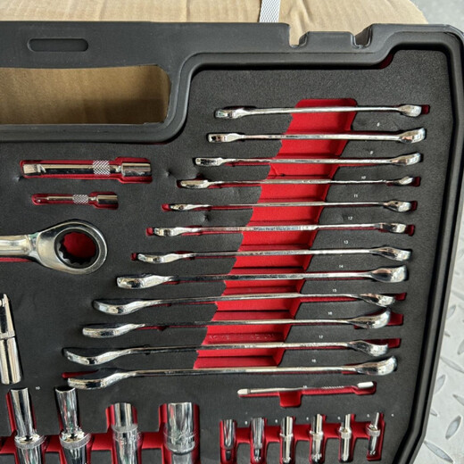 Vinoa parts kit set auto repair tool set car repair repair set socket wrench combination car repair 23 pieces 24 teeth pneumatic thickened short sleeve replace broken ones with new ones