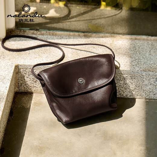 Nalandu cowhide small square bag women's bag new lightweight crossbody commuter bag as a birthday and New Year gift for girlfriend