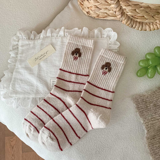 Christmas red socks for women in autumn and winter wool thickened warm bow dachshund socks polka dot New Year socks random style 1 pair one size fits all