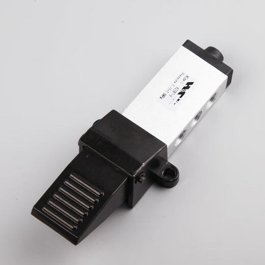 Pneumatic switch foot valve 4F210-08 foot pedal cylinder control valve air valve FV420 reversing valve, one in and one out, 2-point thread, connected to 6mm air pipe