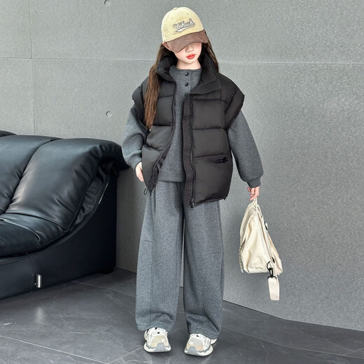 Wooden house girl's winter vest plus velvet and thickening for middle and large children 2026 new style autumn and winter style children's three-piece trendy black cotton vest thickened 140 recommended height 125-135 weight 50-60 Jin Jin is equal to 0.5 kg