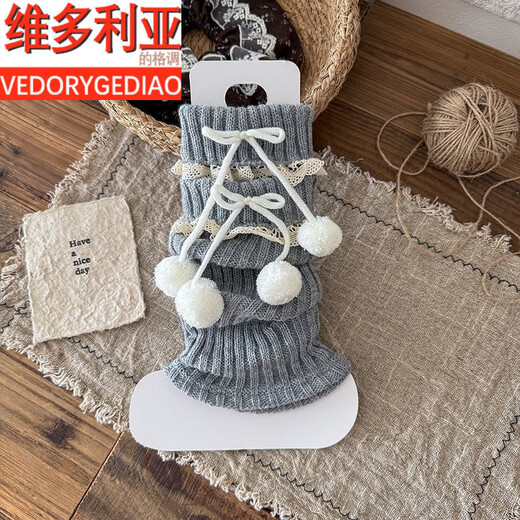 Victorian style autumn and winter bow-knotted socks covers for adults and children, white