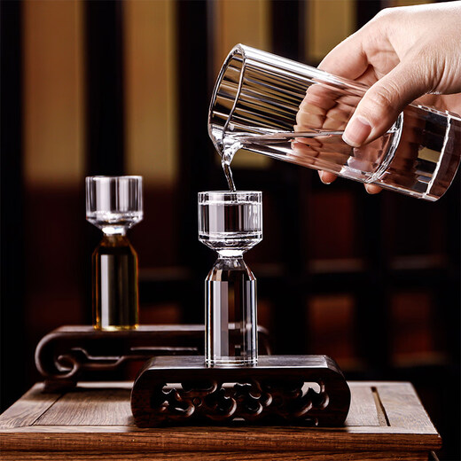 High-end crystal household small white wine glass 2-2-point wine container, personal one-cup high-end wine set gift set, hand-engraved, red crystal glass * six cups