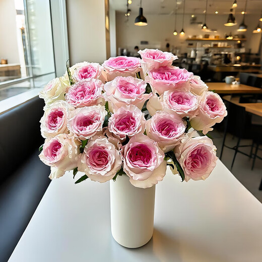 AB-grade high-quality perfume lily flowers, hydroponic flower arrangement, home life, water-raised fresh-cut roses from Yunnan, straight hair, 10 roses of any choice, no color variety specified