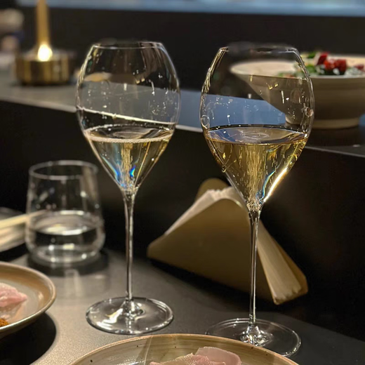 Yusenyi high-end restaurant white wine glass Riesling dry red goblet dessert wine champagne sparkling wine water drop red wine glass 450ml