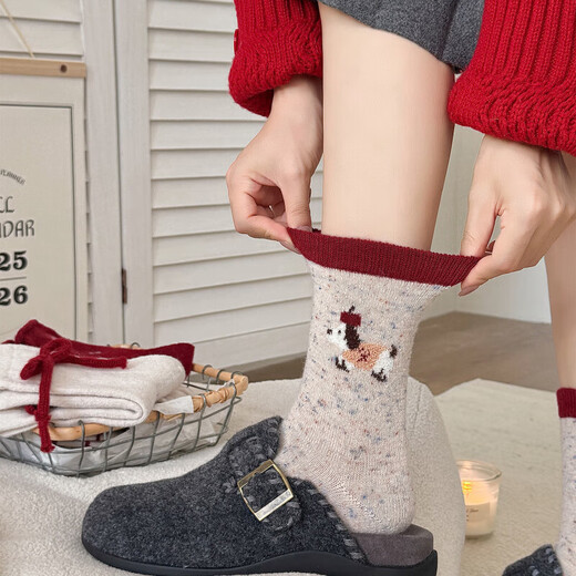 Christmas red socks for women in autumn and winter wool thickened warm bow dachshund socks polka dot New Year socks random style 1 pair one size fits all