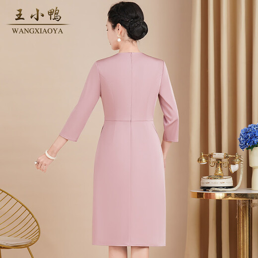 Wang Xiaoyaxi's mother-in-law wedding banquet outfit 2026 new spring three-quarter sleeve young mother's belly-covering slimming dress pink M
