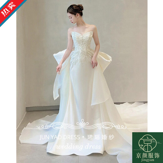 YWZR Xiaohongshu Satin Light Wedding Dress 2026 New Engagement Dress Mermaid Tube Top Door Veil Heavy Industry Dressing Dress Women's Fugitive Princess Bow Dress (Veil + Hand S